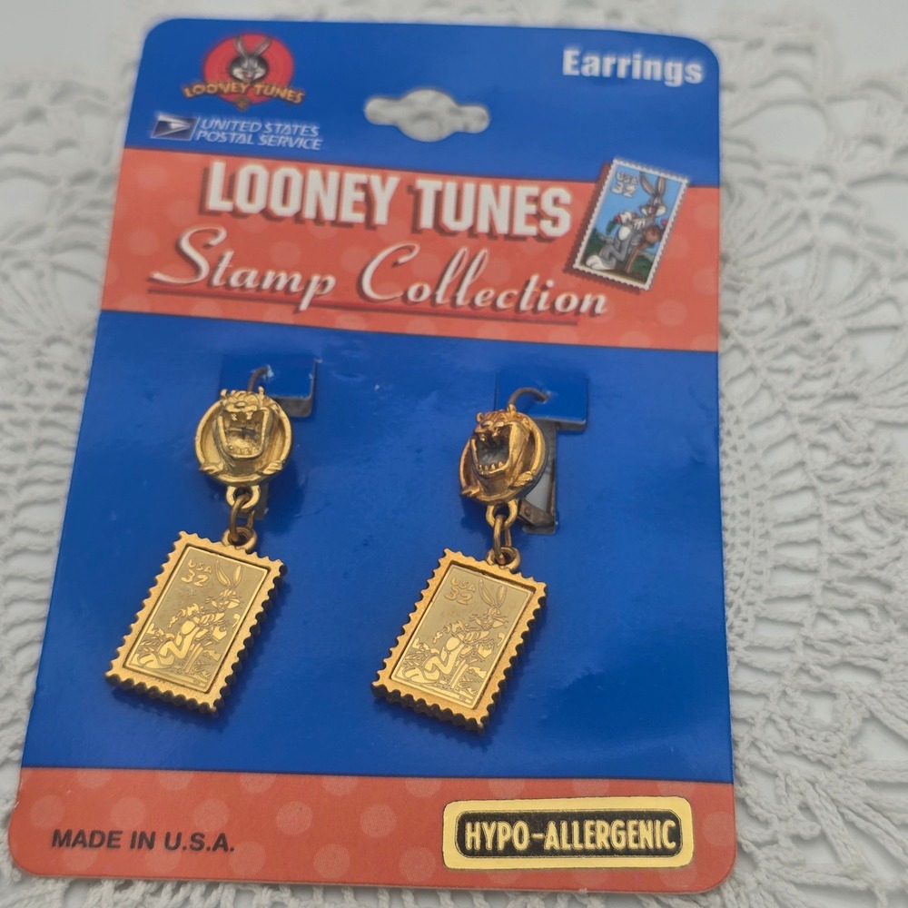 Vintage 1997 Looney Tunes USPS Stamp Earrings Taz Bugs Bunny Gold Tone Clip On